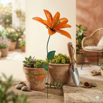 Bringen Sie Farbe in Ihr Paradies:  Metall-Gartenstecker 